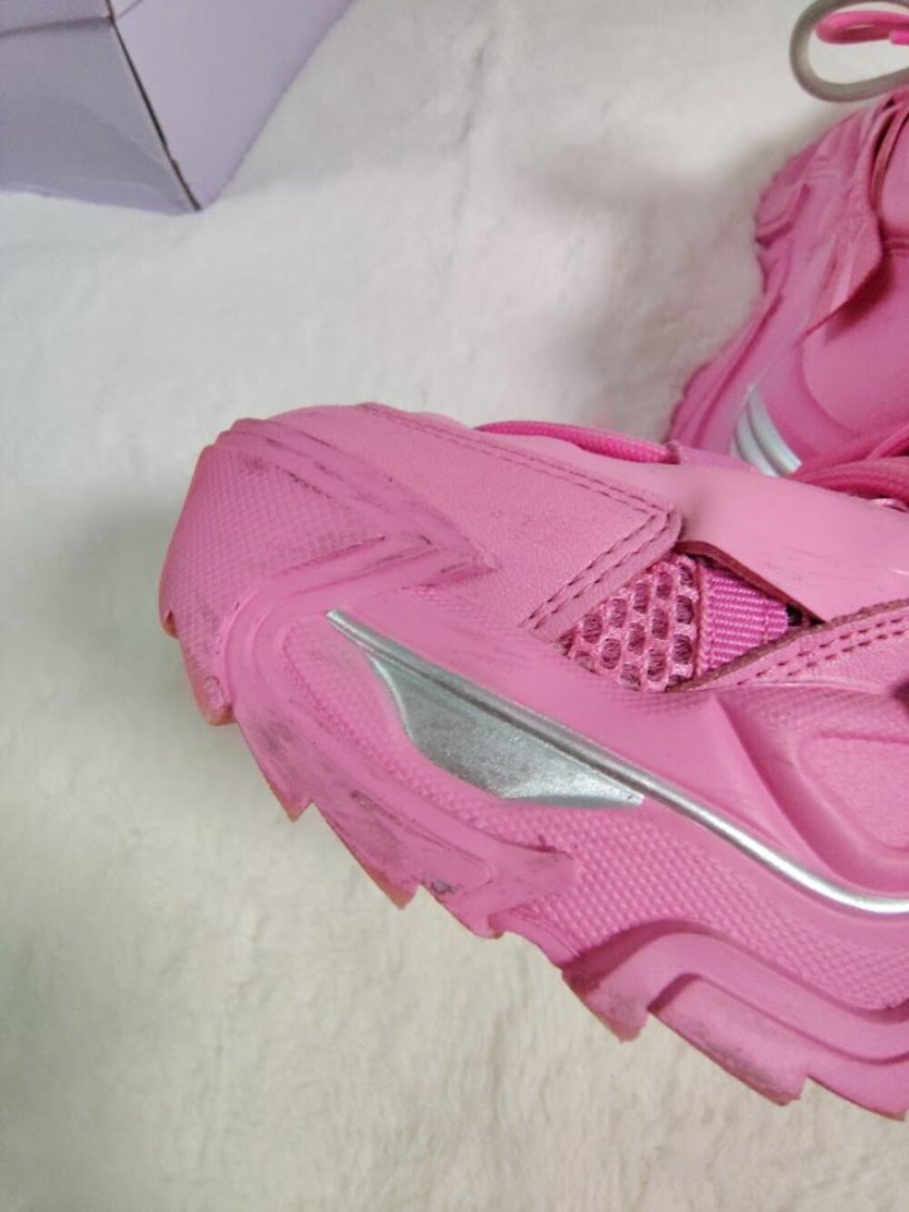 Steve Madden Pink/silver  Women's Power Chunky Lace-Up Running Sneake Size 8 - Picture 7 of 13